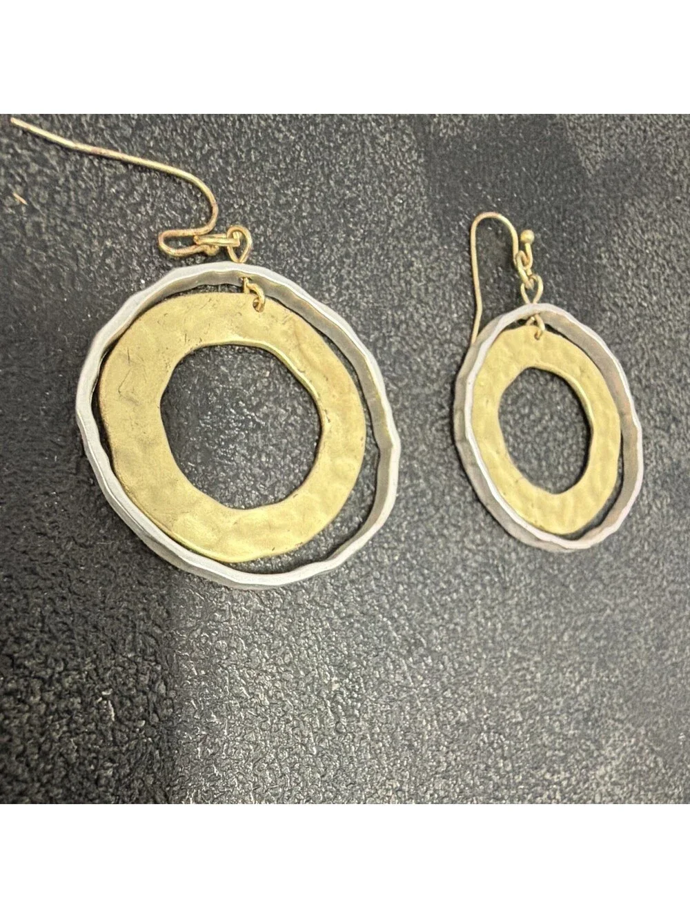 Modern Two Tone Hammered Circle Dangle Earrings Gold & Silver Tone Geometric